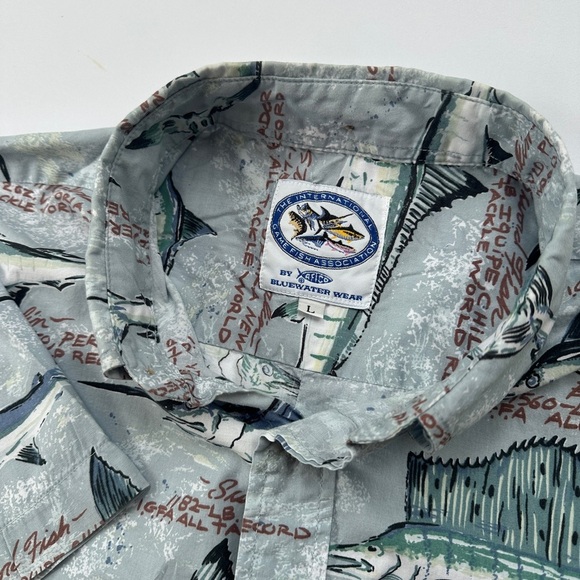 Men’s AFTCO Blue Water Wear Shirt
Size Large​ - Picture 3 of 6